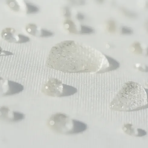 Vela Triangolare 5x5 m Bianco Idrorepellente Ombreggiante da Esterno