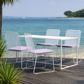 Set Tavolo 140x80 4 Sedie da Giardino Metallo Bianco con Cuscini Lilla 2